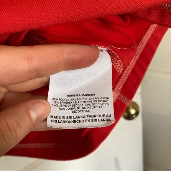 Nike Pro Dri Fit hot red Workout top - Picture 11 of 12